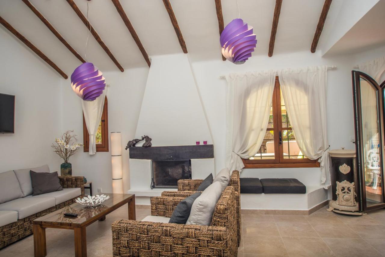 Luxurioese Und Grossraeumige Villa Mit Community Pool, Sicht Auf Das Mittelmeer Sowie Dem Mar Menor, La Manga Club Atamaría エクステリア 写真