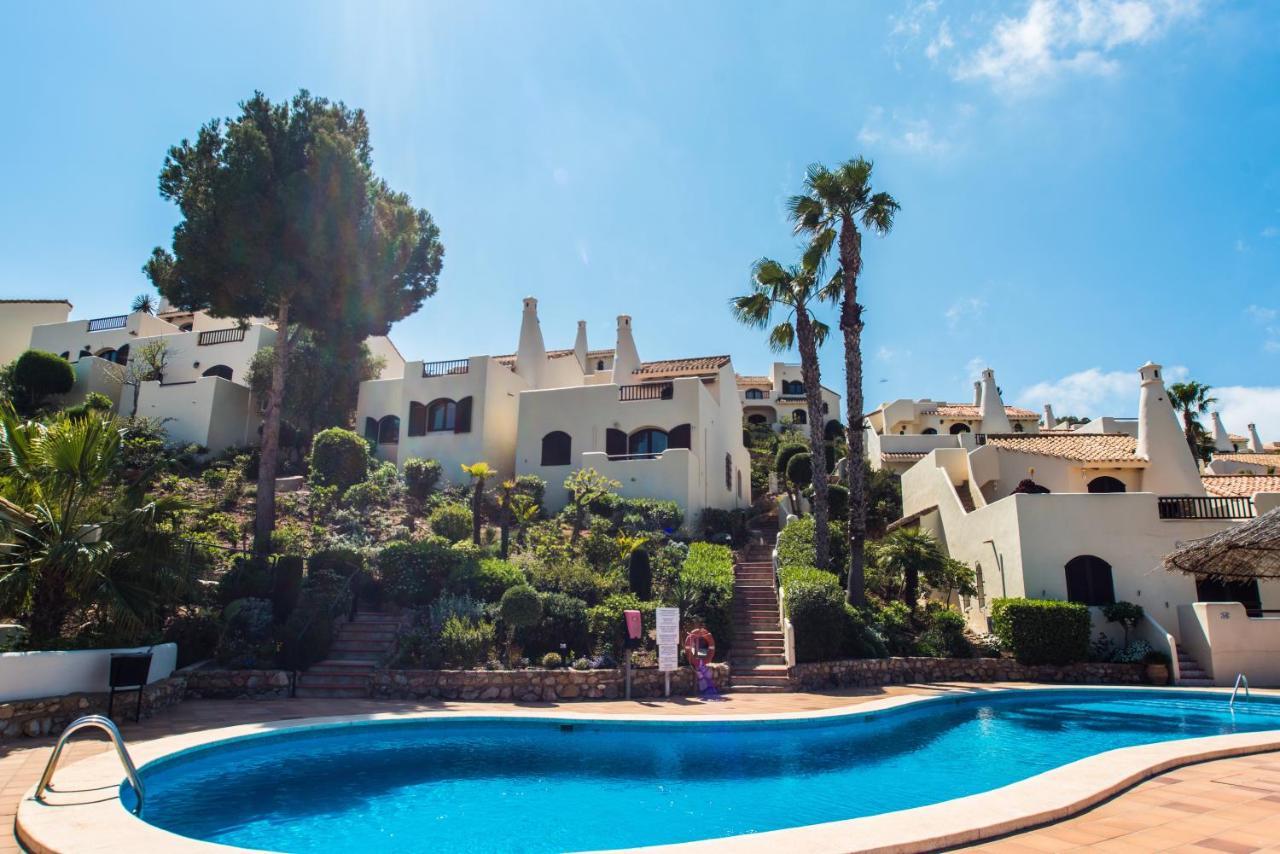 Luxurioese Und Grossraeumige Villa Mit Community Pool, Sicht Auf Das Mittelmeer Sowie Dem Mar Menor, La Manga Club Atamaría エクステリア 写真